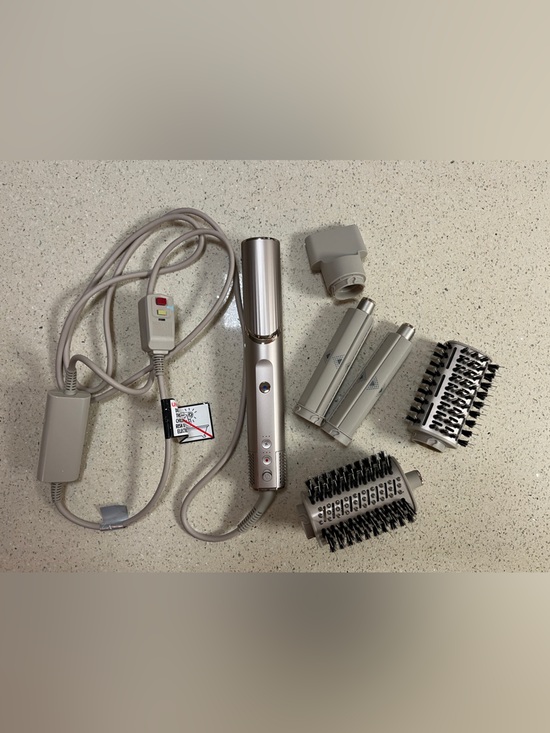 Shark Other - Shark FlexStyle Air Styling & Drying System HD430 with 5 attachments